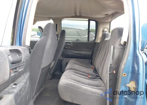 2002 Dodge Dakota Sport from USA, damaged, VIN 1B7HL38N32S624667